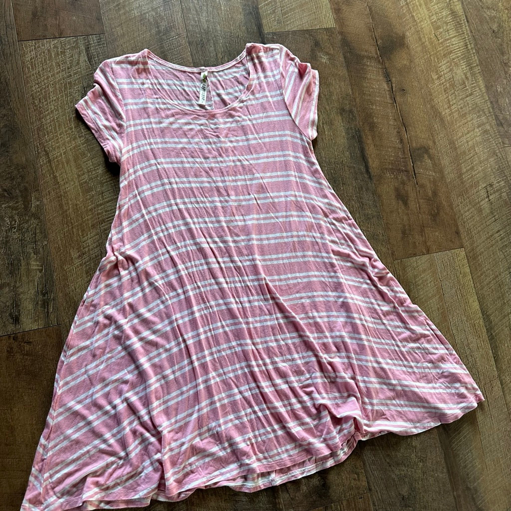 Women's Espresso Pink & White Striped Short Sleeve Dress L